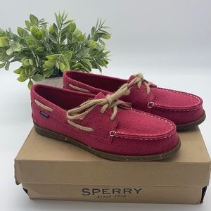 New with box men’s sperrys.